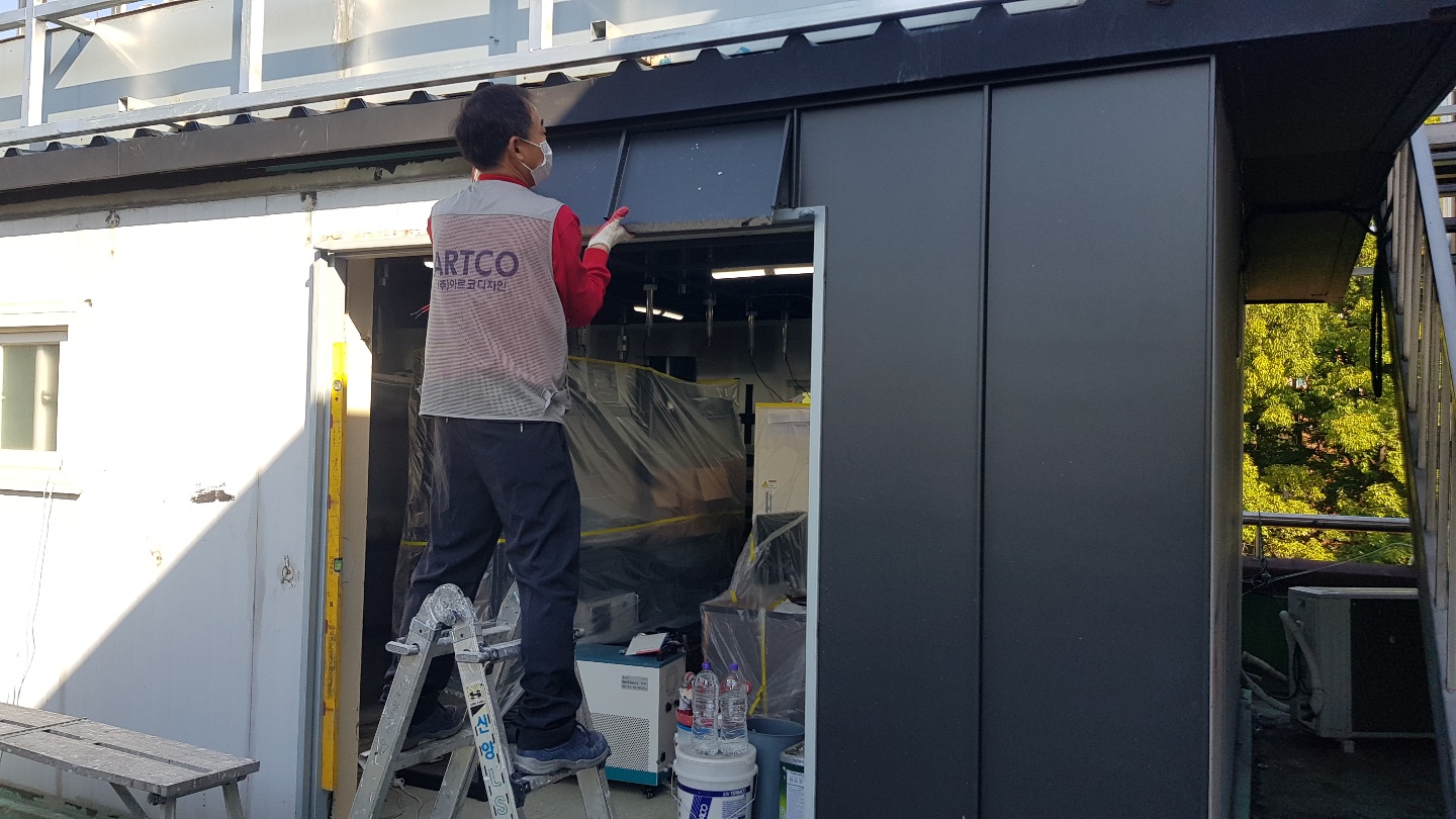 2084360905_OUwqNrti_2905750b2d4b5cc66ca1db7172920b571881504d.jpg 이미지크게보기